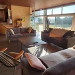 Villa La De Louis