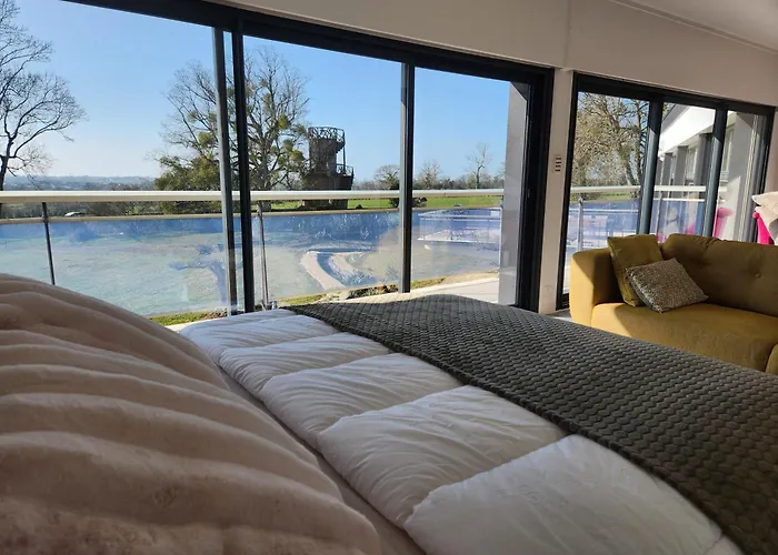 La De Louis * Saint-Planchers